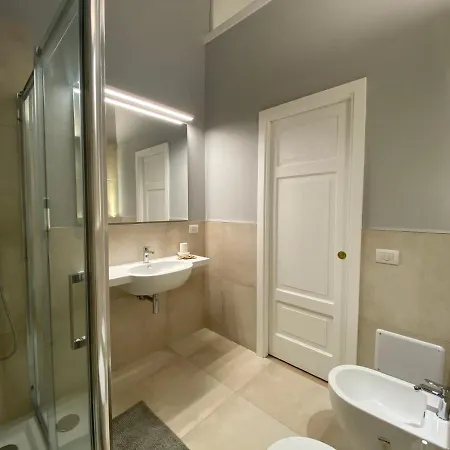 261 - Intero Nel Centro Di Apartament Bari