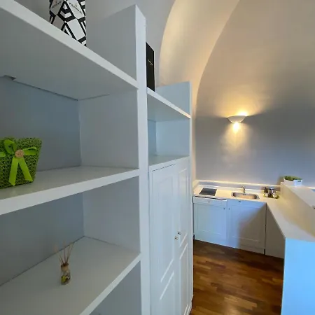 Suite 261 - Cozy Apartment In The Center Of Bari *