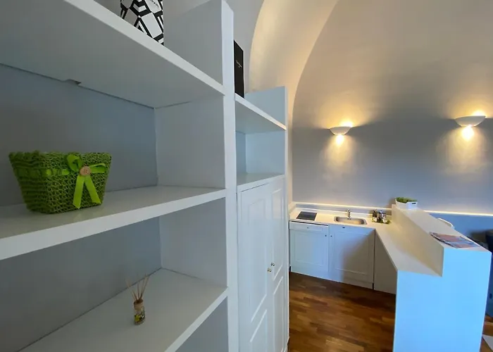 261 - Intero Nel Centro Di *